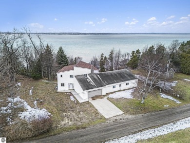 Beach Home For Sale in Traverse City, Michigan