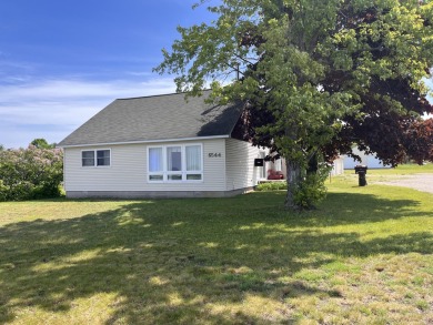 Beach Home For Sale in Cheboygan, Michigan