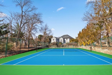 Beach Home For Sale in Peconic, New York