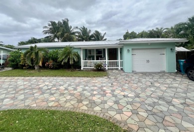 Beach Home For Sale in Boynton Beach, Florida