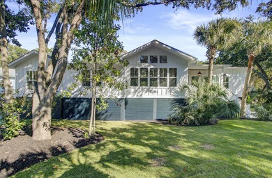 Beach Home For Sale in Isle of Palms, South Carolina