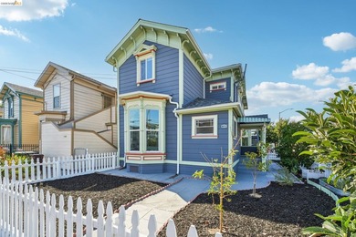 Beach Home For Sale in Oakland, California