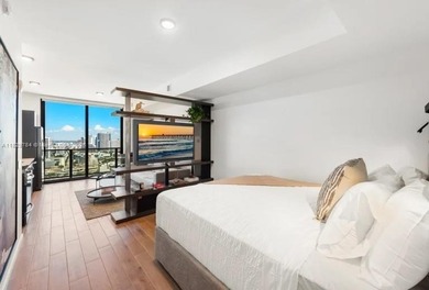 Beach Condo For Sale in Miami, Florida