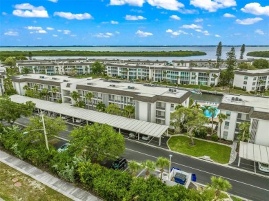 Beach Condo For Sale in Longboat Key, Florida