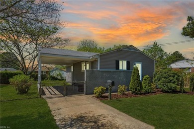 Beach Home For Sale in Portsmouth, Virginia