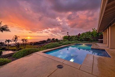 Beach Home For Sale in Kailua Kona, Hawaii