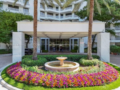 Beach Condo For Sale in Aventura, Florida