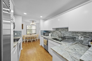 Beach Townhome/Townhouse For Sale in West Palm Beach, Florida