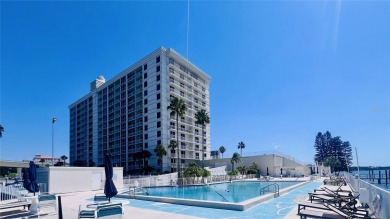Beach Condo For Sale in Clearwater, Florida
