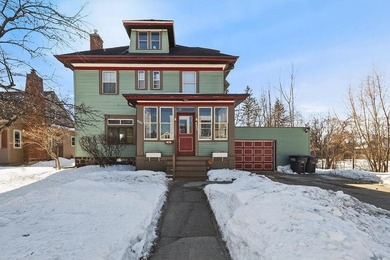 Beach Home Sale Pending in Duluth, Minnesota