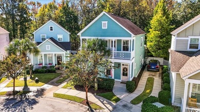 Beach Home For Sale in Mount Pleasant, South Carolina