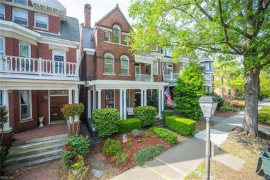 Beach Home For Sale in Norfolk, Virginia
