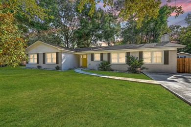 Beach Home For Sale in Charleston, South Carolina