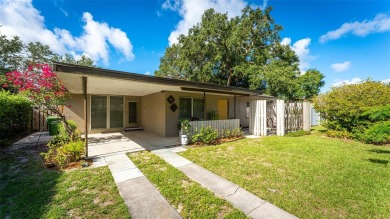 Beach Home For Sale in Sarasota, Florida