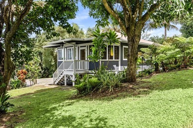 Beach Home Active Under Contract in Honokaa, Hawaii