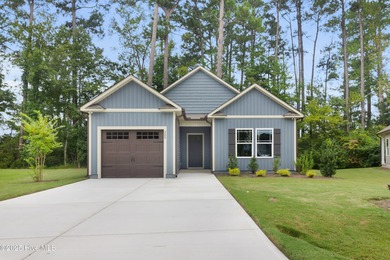 Beach Home For Sale in Oriental, North Carolina