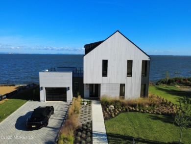 Beach Home Sale Pending in Atlantic Highlands, New Jersey