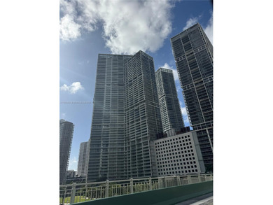 Beach Condo For Sale in Miami, Florida