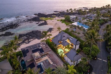 Beach Home For Sale in Kailua Kona, Hawaii
