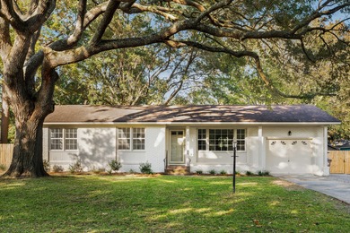 Beach Home For Sale in Charleston, South Carolina