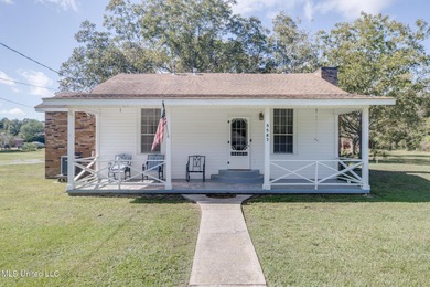 Beach Home For Sale in Long Beach, Mississippi