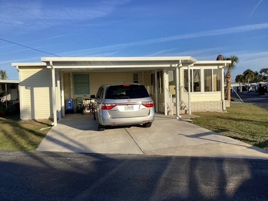 Beach Home For Sale in Sarasota, Florida
