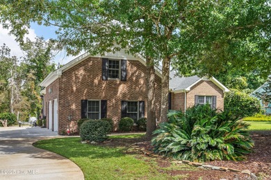 Beach Home For Sale in Hampstead, North Carolina