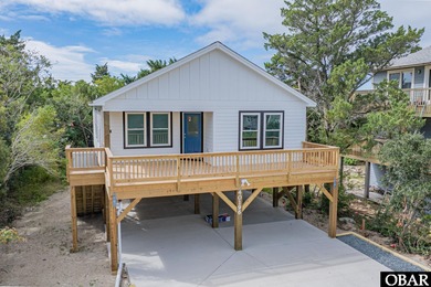 Beach Home For Sale in Avon, North Carolina