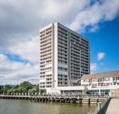 Beach Home For Sale in Charleston, South Carolina