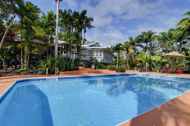 Beach Home For Sale in Keaau, Hawaii