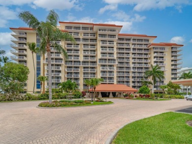 Beach Condo For Sale in Marco Island, Florida