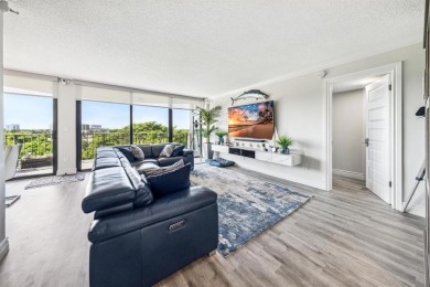 Beach Condo For Sale in Boca Raton, Florida
