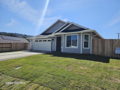 Beach Home For Sale in Crescent City, California