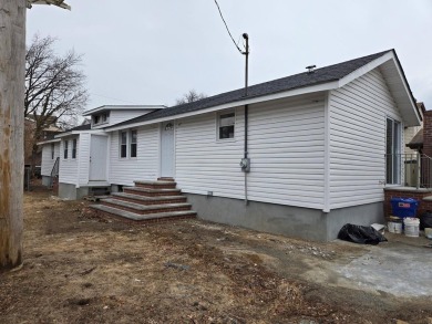 Beach Home For Sale in Bronx, New York