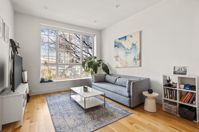 Beach Apartment For Sale in Queens, New York