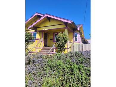 Beach Home For Sale in Fort Bragg, California
