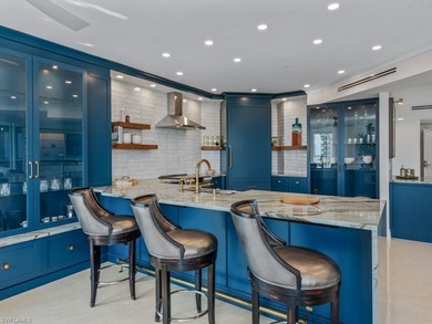 Beach Condo For Sale in Naples, Florida