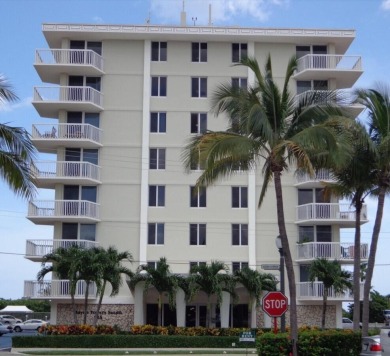 Beach Condo For Sale in Palm Beach Shores, Florida