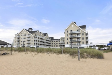 Beach Condo For Sale in Old Orchard Beach, Maine