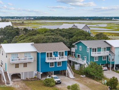 Beach Townhome/Townhouse For Sale in North Topsail Beach, North Carolina