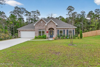 Beach Home For Sale in Ocean Springs, Mississippi