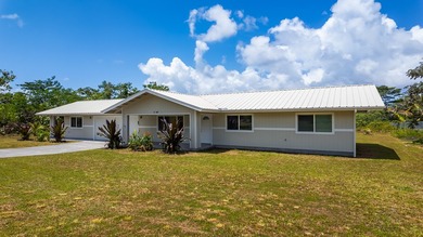Beach Home For Sale in Keaau, Hawaii