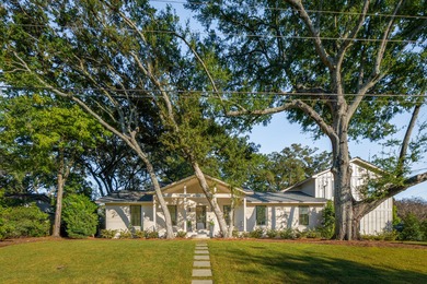 Beach Home Active Under Contract in Mount Pleasant, South Carolina