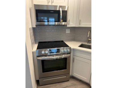 Beach Condo For Sale in Lauderdale By The Sea, Florida