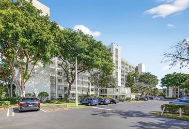 Beach Condo Active Under Contract in Pompano Beach, Florida