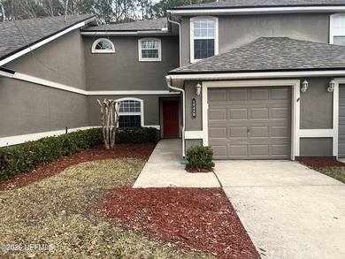 Beach Townhome/Townhouse Sale Pending in Fleming Island, Florida