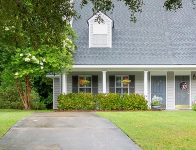 Beach Home For Sale in Mount Pleasant, South Carolina