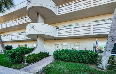 Beach Condo For Sale in Clearwater, Florida