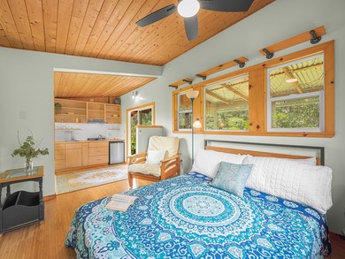 Beach Home For Sale in Kurtistown, Hawaii