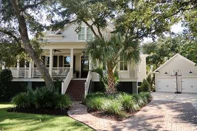 Beach Home For Sale in Mount Pleasant, South Carolina